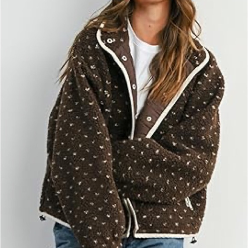 Cozy Brown Teddy Jacket with Contrast Trim